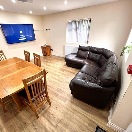 Nines Of Elegance At Castle Road Apartman Birmingham Kültér fotó