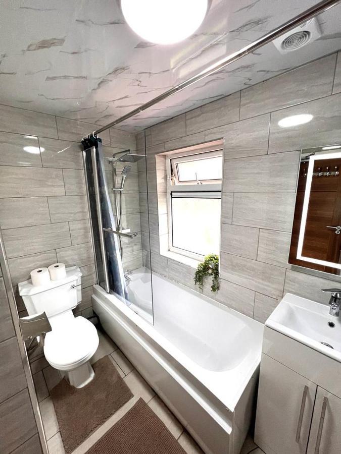Nines Of Elegance At Castle Road Apartman Birmingham Kültér fotó