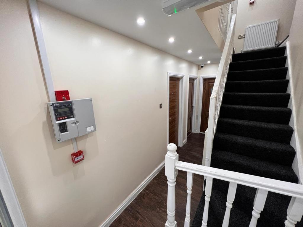 Nines Of Elegance At Castle Road Apartman Birmingham Kültér fotó