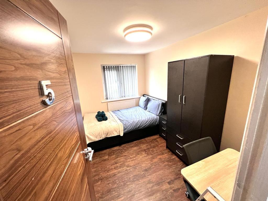 Nines Of Elegance At Castle Road Apartman Birmingham Kültér fotó